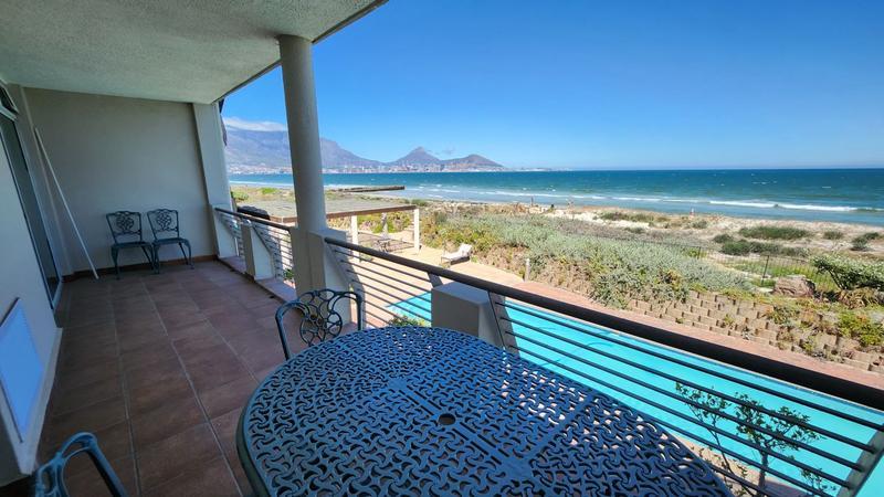 To Let 2 Bedroom Property for Rent in Lagoon Beach Western Cape